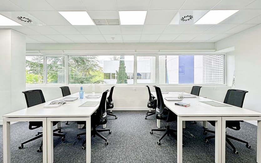 Ronda de Poniente 2, Edificio 12, 2ª planta, 28760