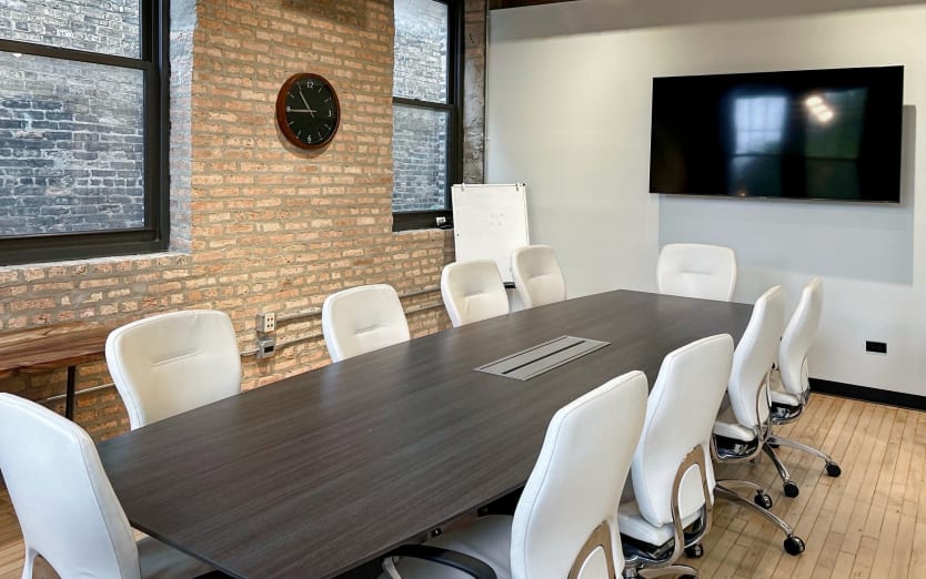 4311 N. Ravenswood Avenue, Suite 100, 60613