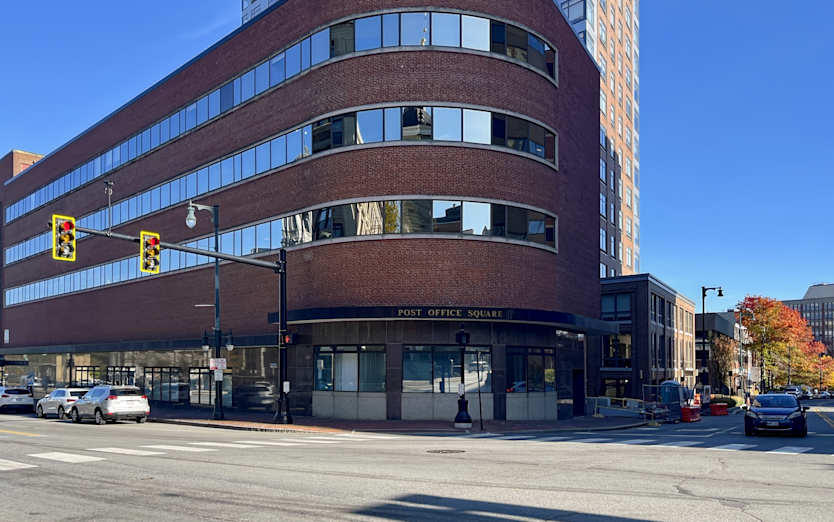 400 Congress St, Suite 300, 04101