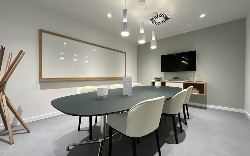 Avenida de Manoteras 12, 28050