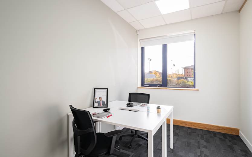 3 Centro Place, Pride Park, Derby, DE4 4