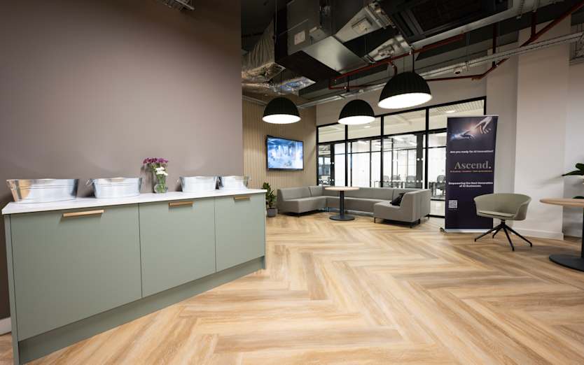 First Floor, Chatham, KT21 2