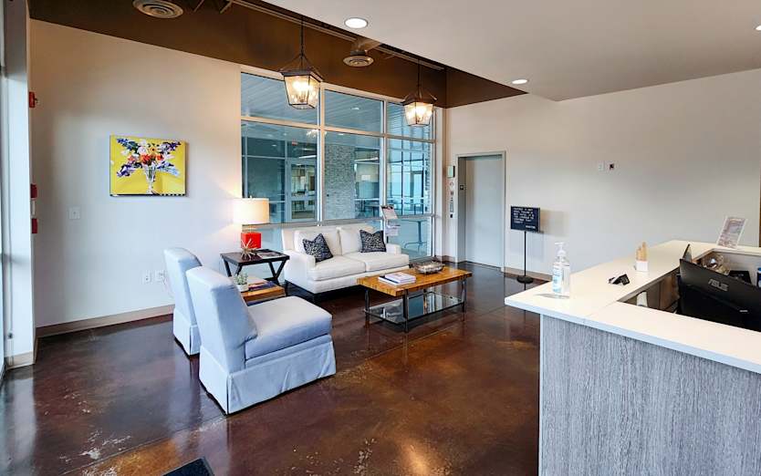 5547 Veterans Parkway, 1st and 2nd floor, 31904