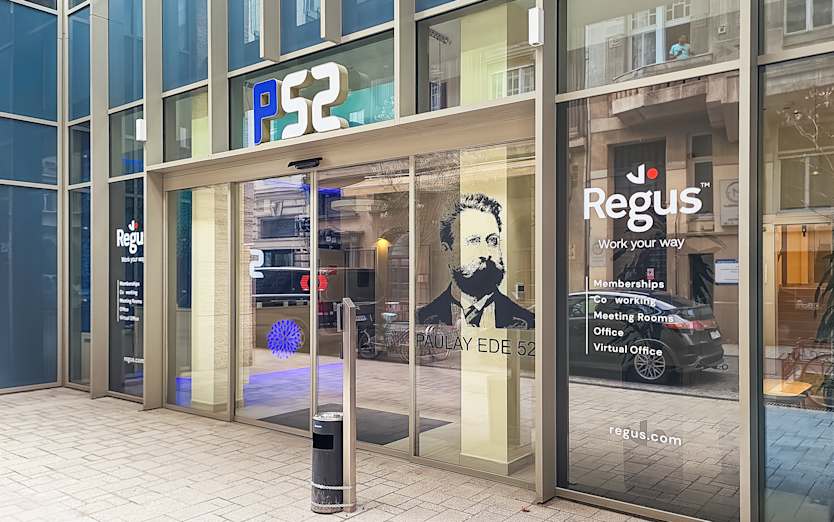 Paulay Ede str. 52, 1061