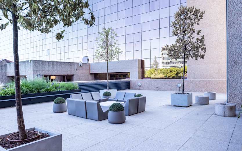 Calle de Juan Ignacio Luca de Tena, 1, San Blas-Canillejas, 28027