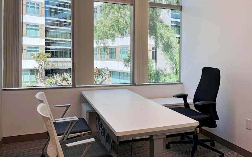 15 Enterprise, Suite 250, 92656