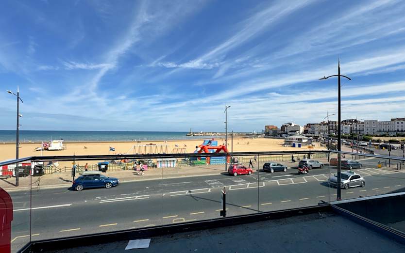 35, Margate, CT9 1XJ