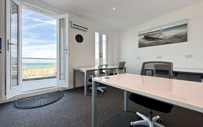 35, Margate, CT9 1XJ