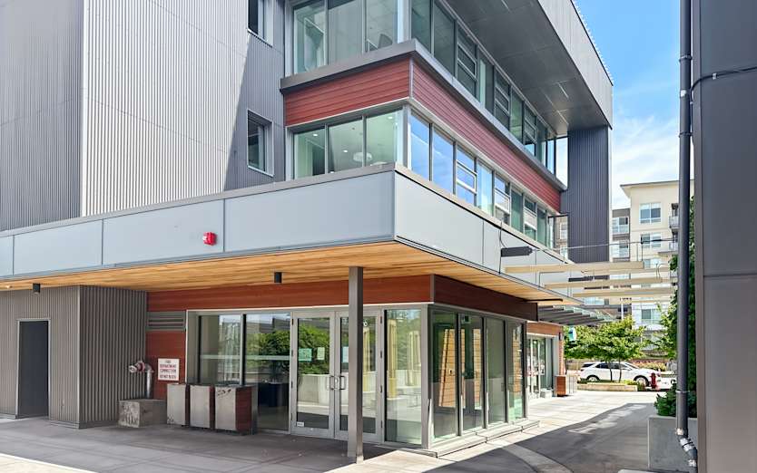 20727 Willoughby Town Centre, C 200, V2Y 1X1