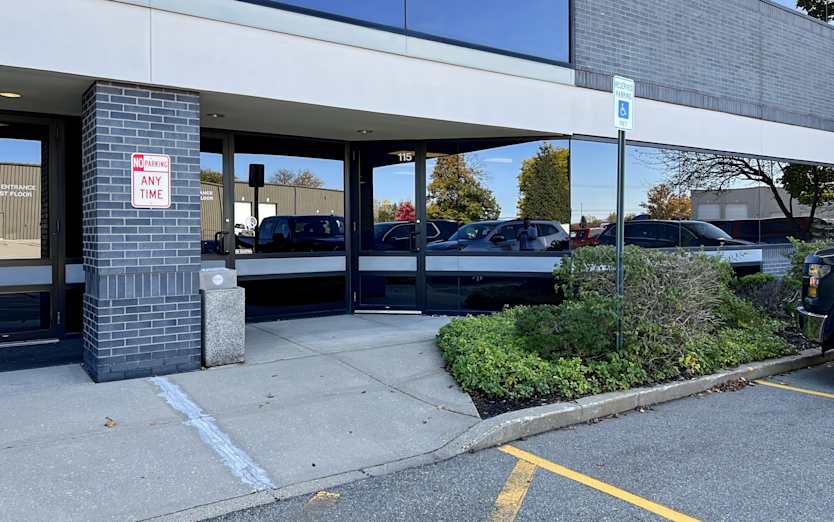 4595 Broadmoor Ave SE, Suite 115, 49512