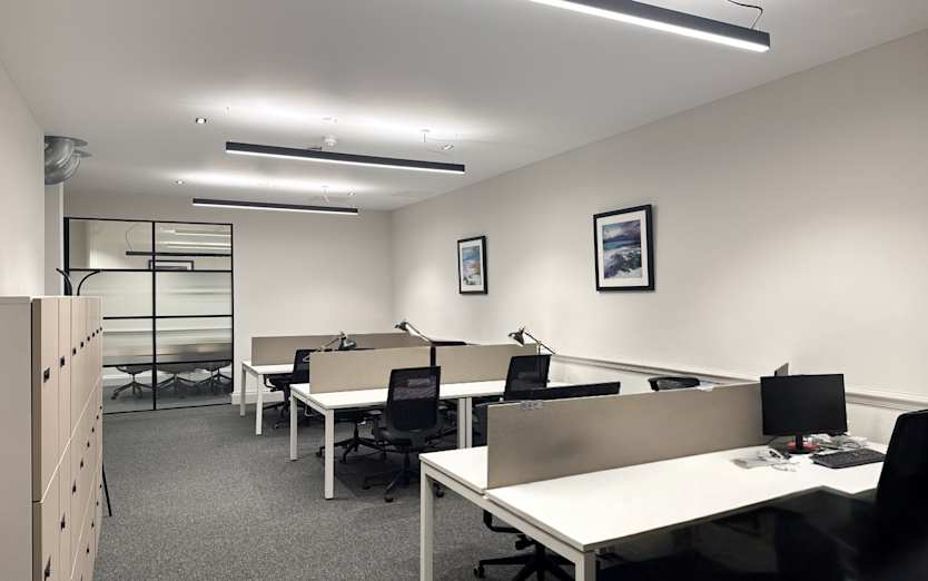 6 Waterloo Place, Edinburgh, SA62 5