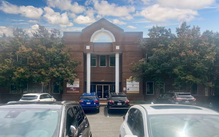 2303 W Morehead, 28208