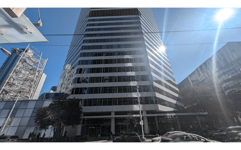 One Dundas Street West, Suite 2500, M5G 1Z3