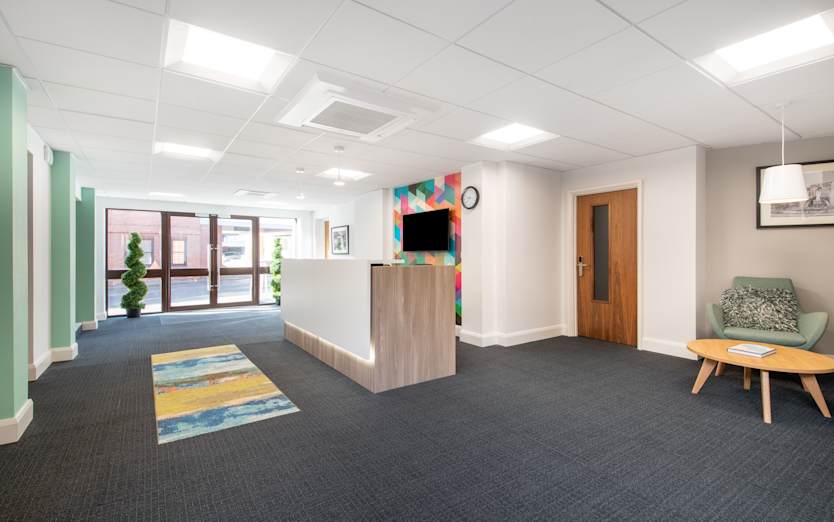 Oxford Street, Newbury, RG14 1JB