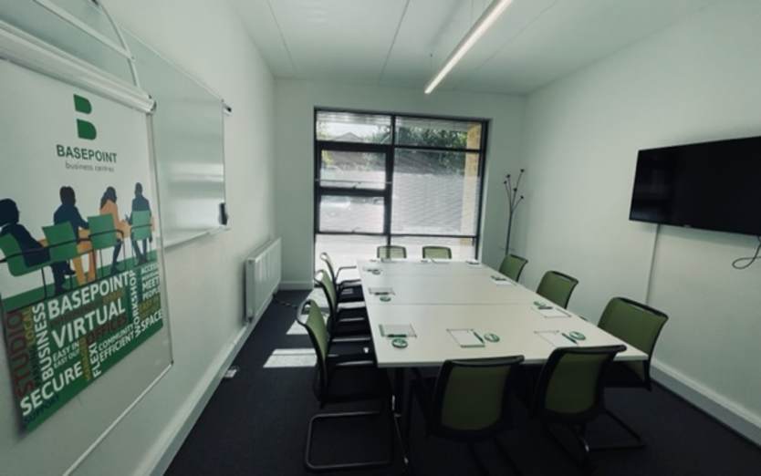 Bridge Road, Haywards Heath, RH16 1UA