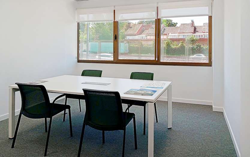 35 Calle de Gobelas, 28023