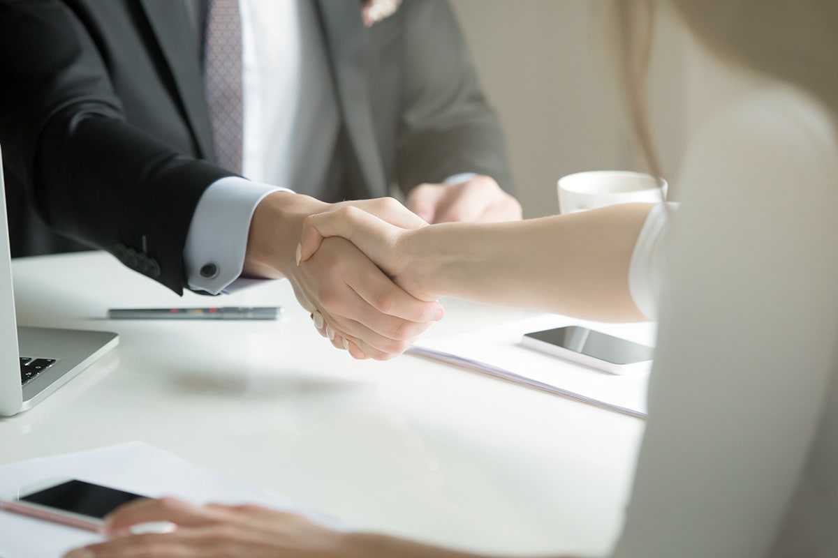 How to attract and keep sales talent