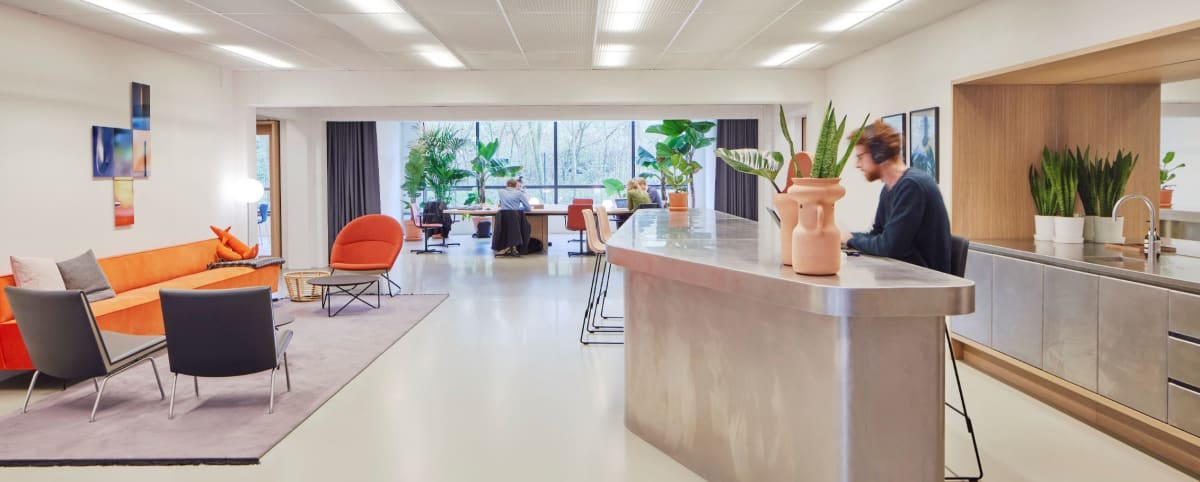 Spaces Amstel: how flexible workspace re-energised four brick walls